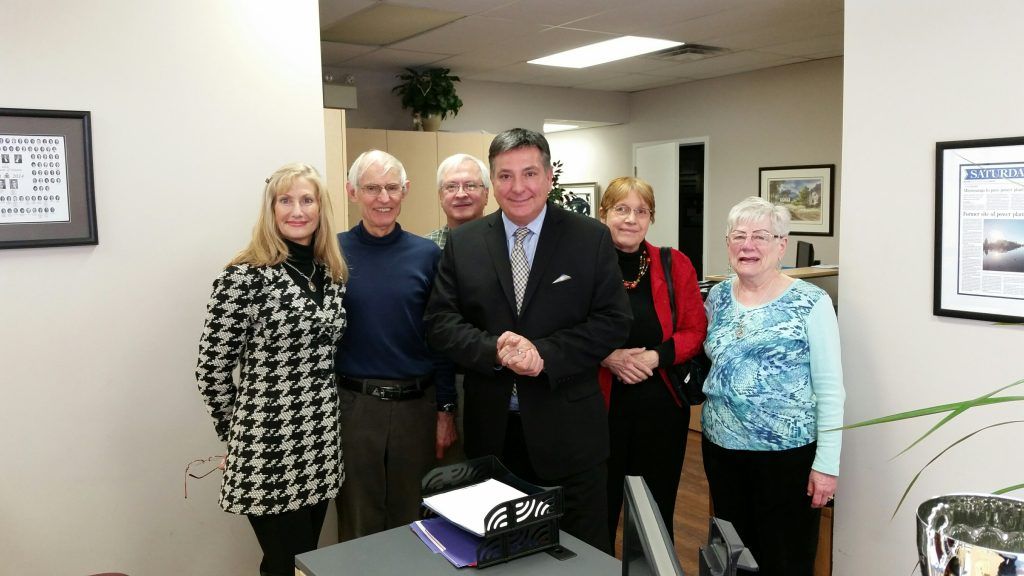 Sue from Meadow Wood Rattray Ratepayers Association, Chris from Cranberry Cove Residents Association, Bill and Muriel from Clarkson Fairfields Residents Association, and Julie Morris from Hillcrest Residents Association meeting with Charles Sousa MP to discuss resident issues